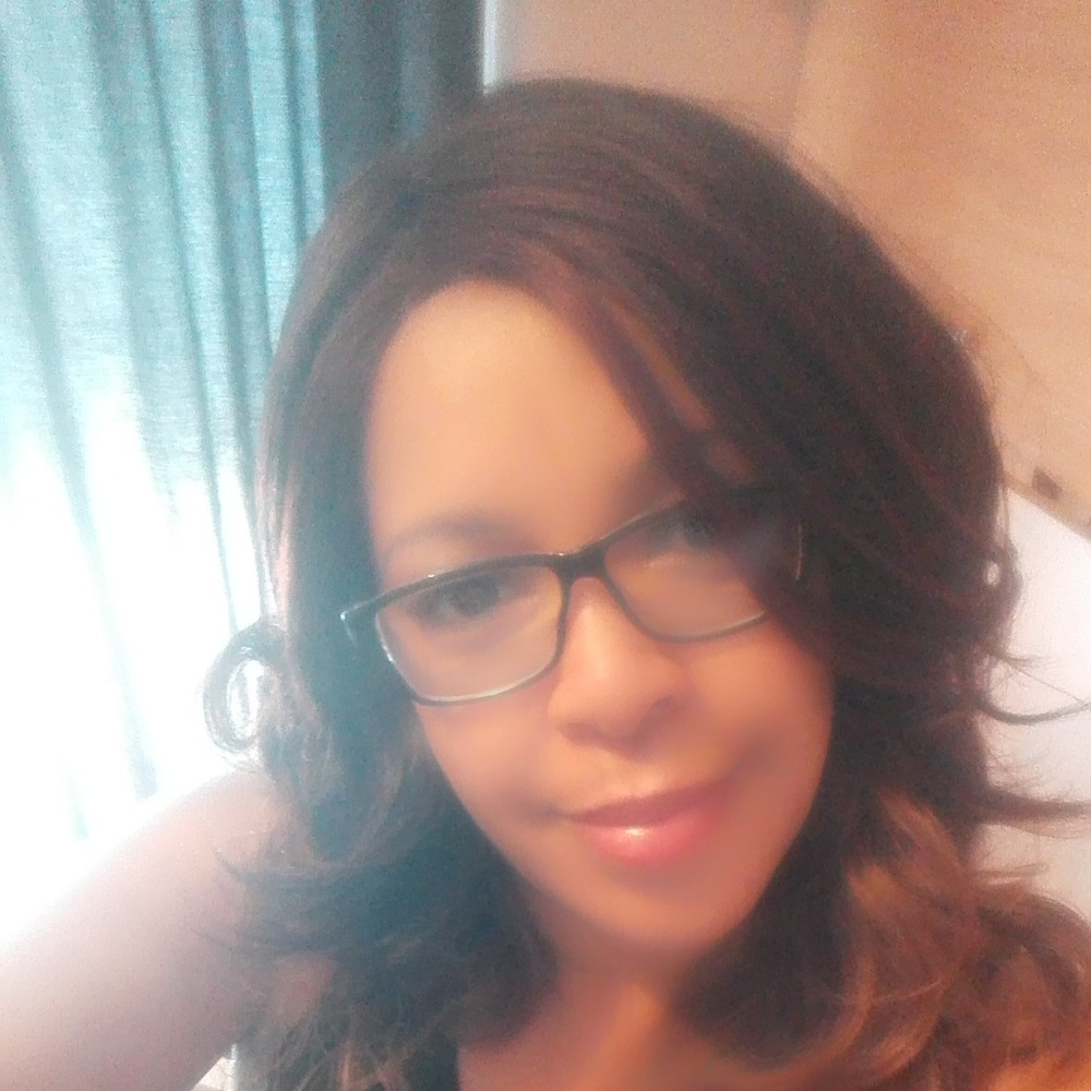 Meet your Posher, Marilyn